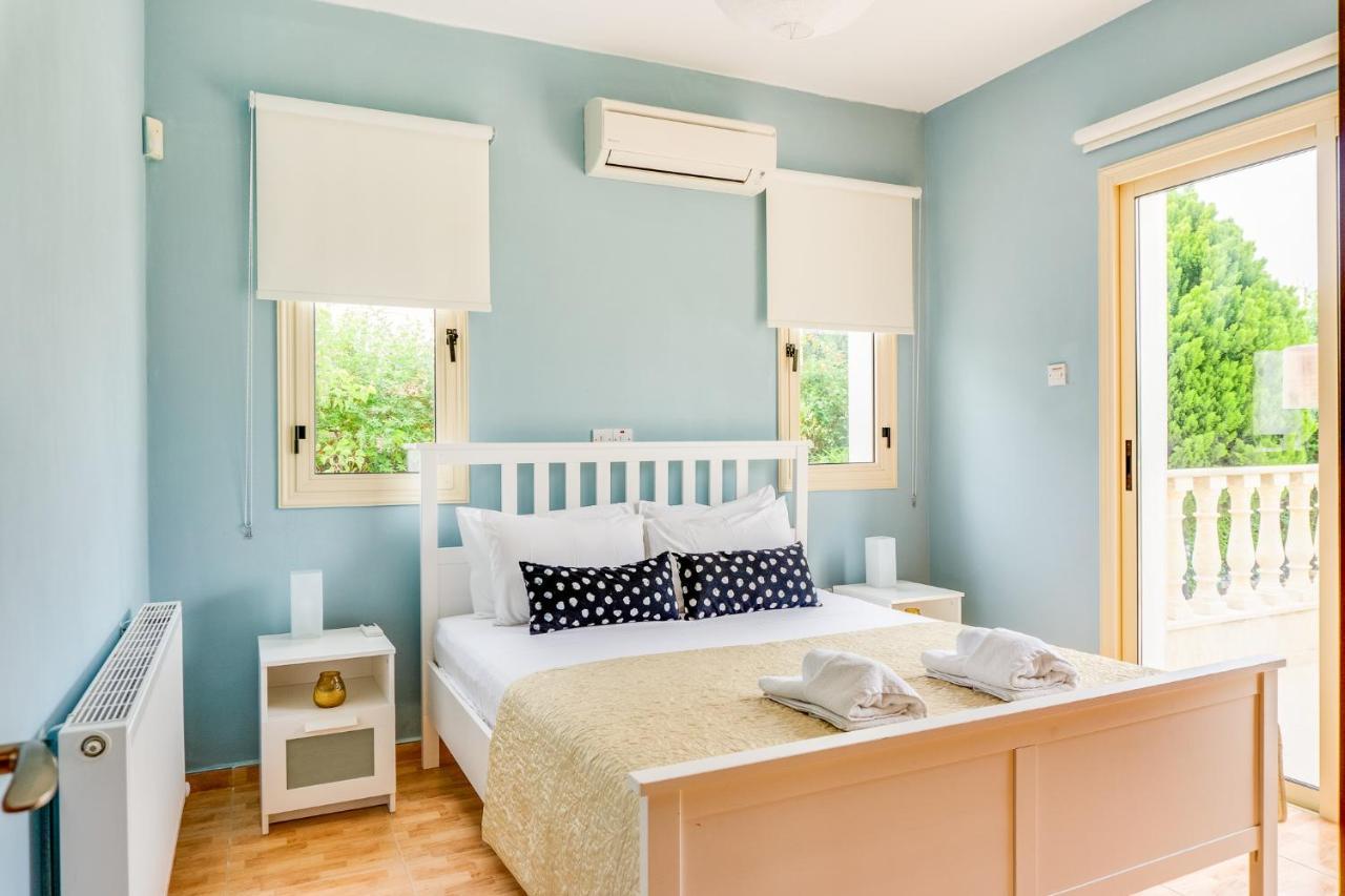 Villa Deja Blue By Ezoria Villas Korall-öböl Kültér fotó