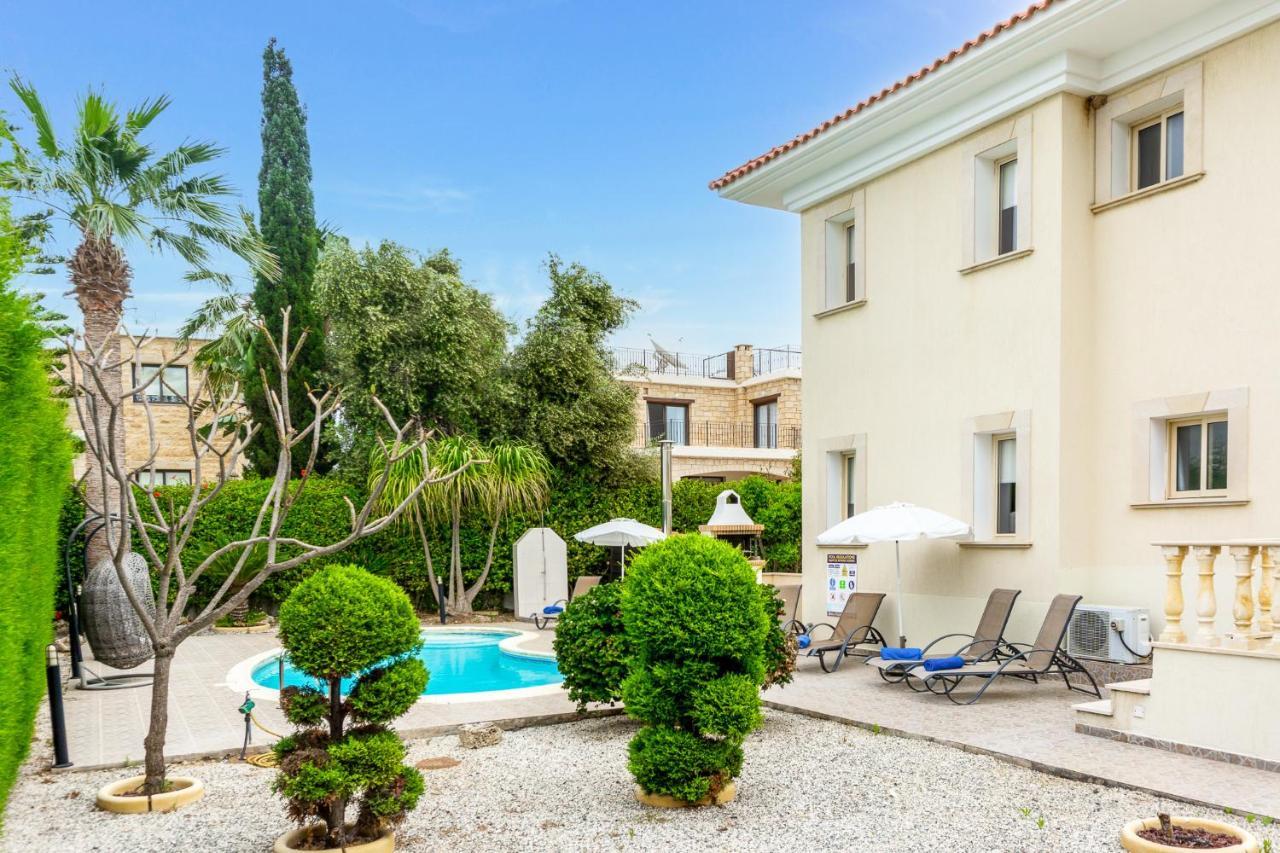 Villa Deja Blue By Ezoria Villas Korall-öböl Kültér fotó