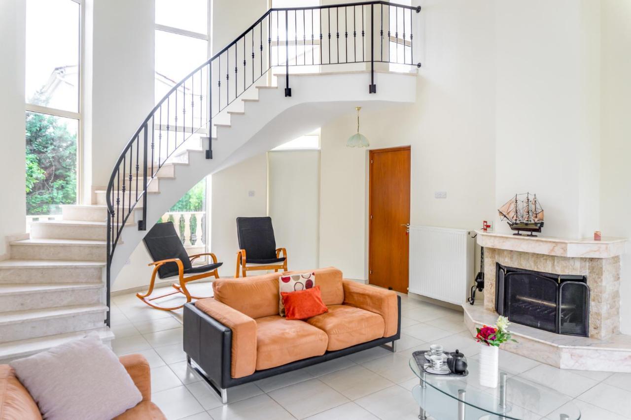 Villa Deja Blue By Ezoria Villas Korall-öböl Kültér fotó