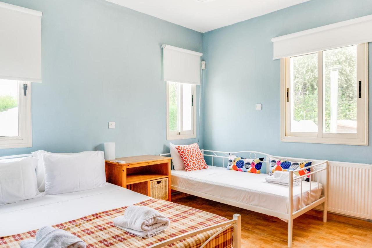 Villa Deja Blue By Ezoria Villas Korall-öböl Kültér fotó