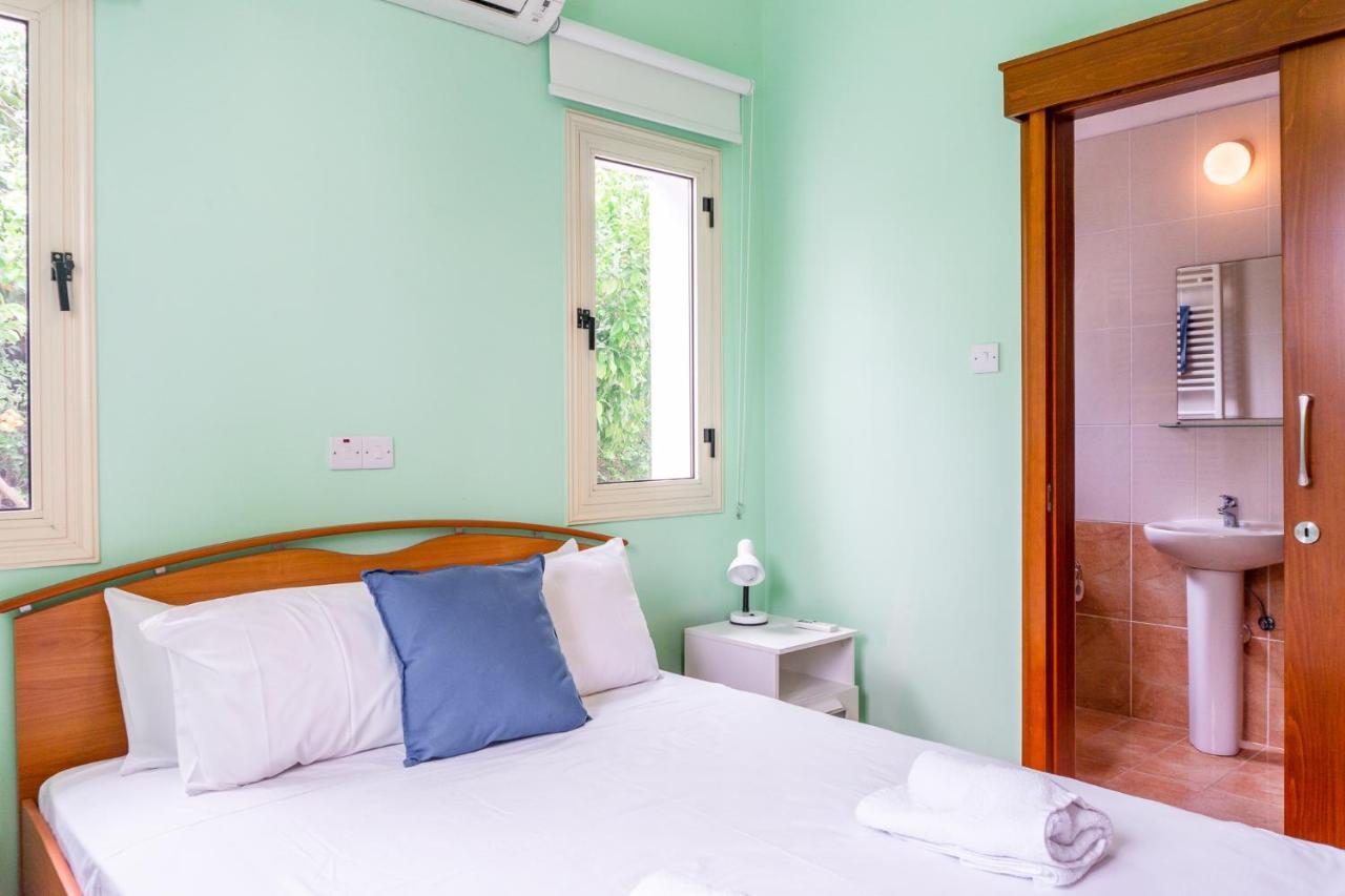 Villa Deja Blue By Ezoria Villas Korall-öböl Kültér fotó